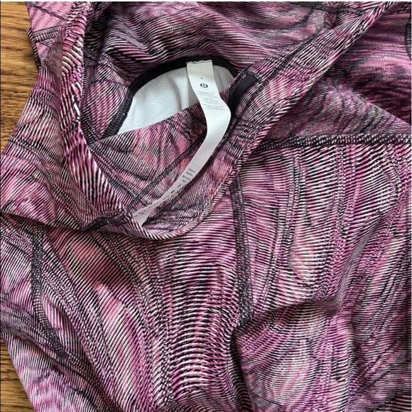 Lululemon Swift Speed tight 28” - Picture 4 of 4